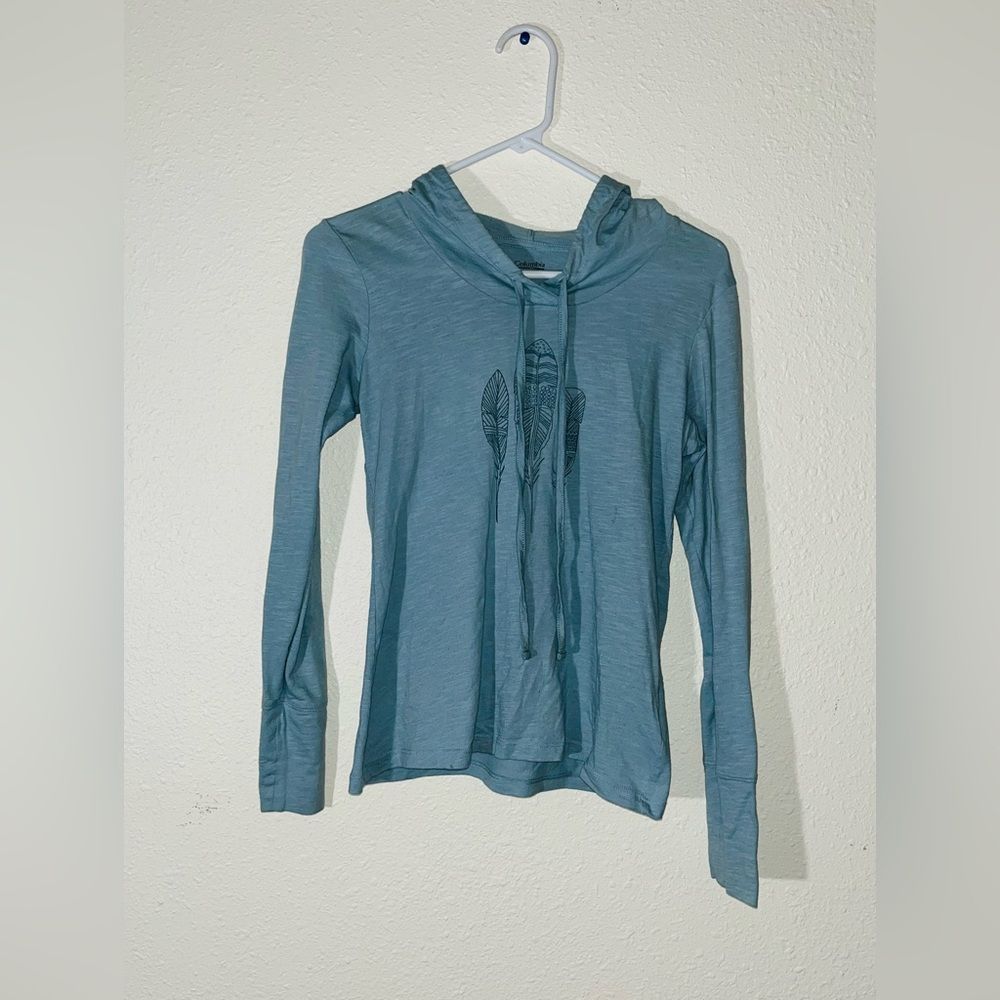 Colombia long sleeved hooded shirt